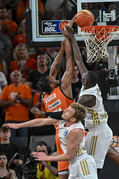 构和对比案 构和对比案